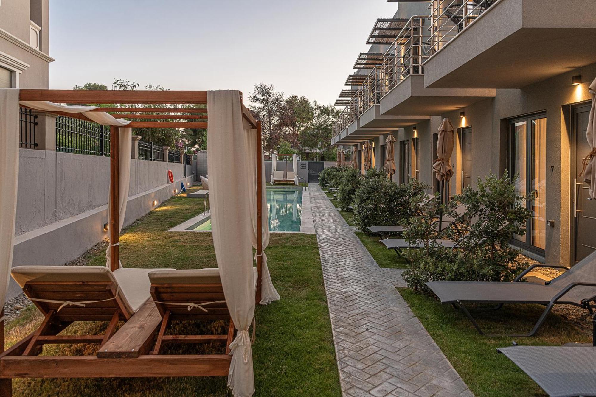 Nek Suites - Adults Only Chrissi Akti Chania Exterior foto